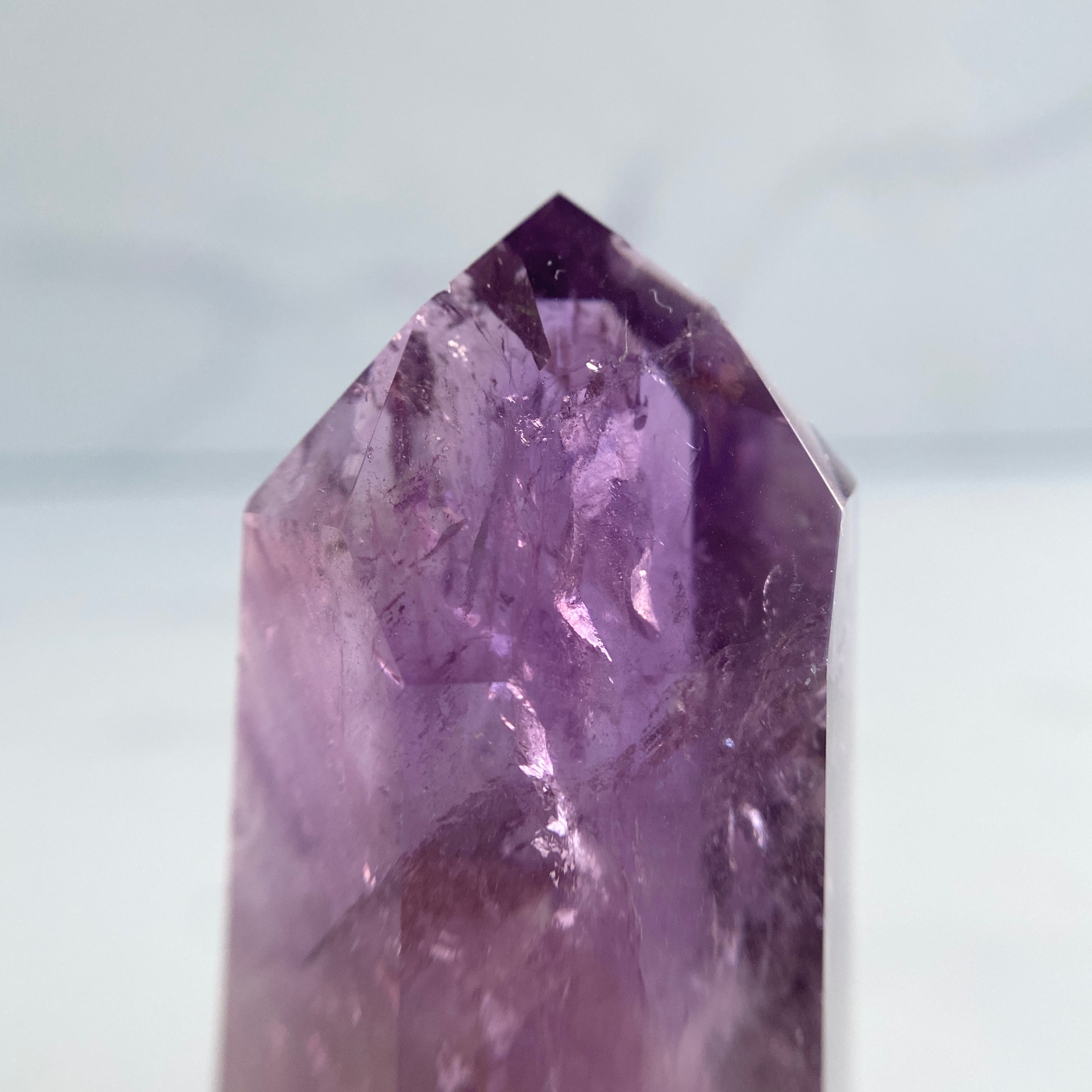 Amethyst Turm mit Hollandit
