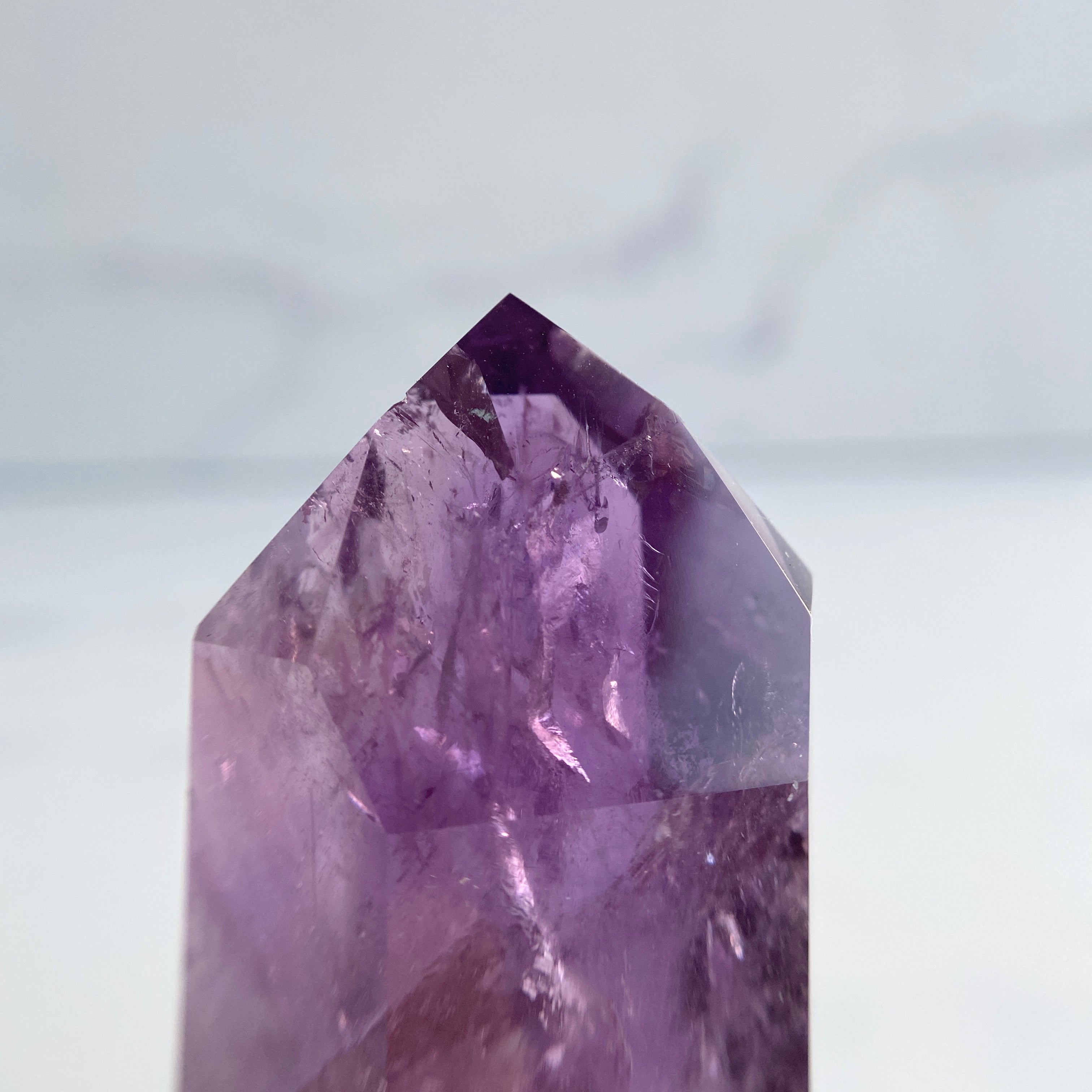 Amethyst Turm mit Hollandit