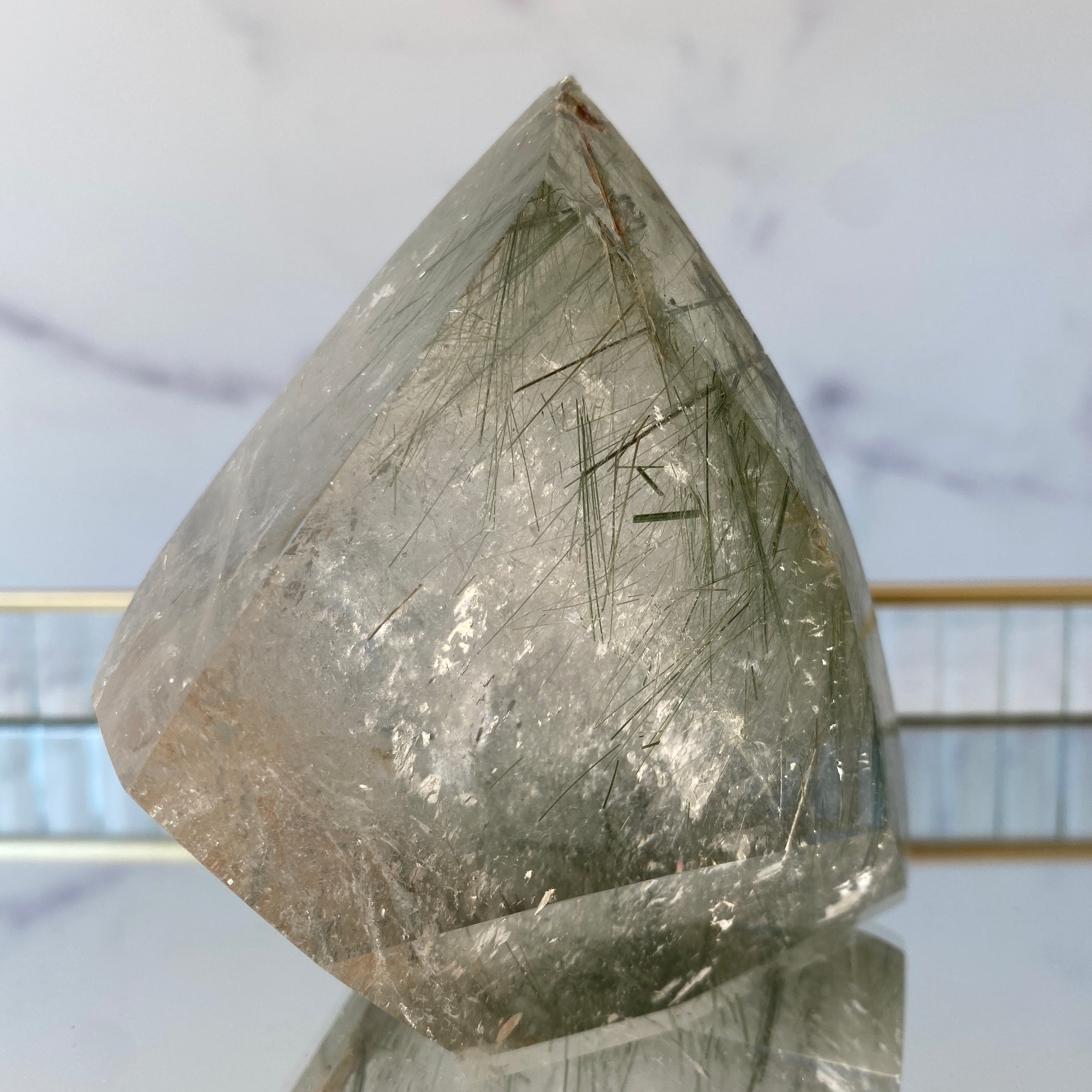 Aktinolith in Quarz Freiform