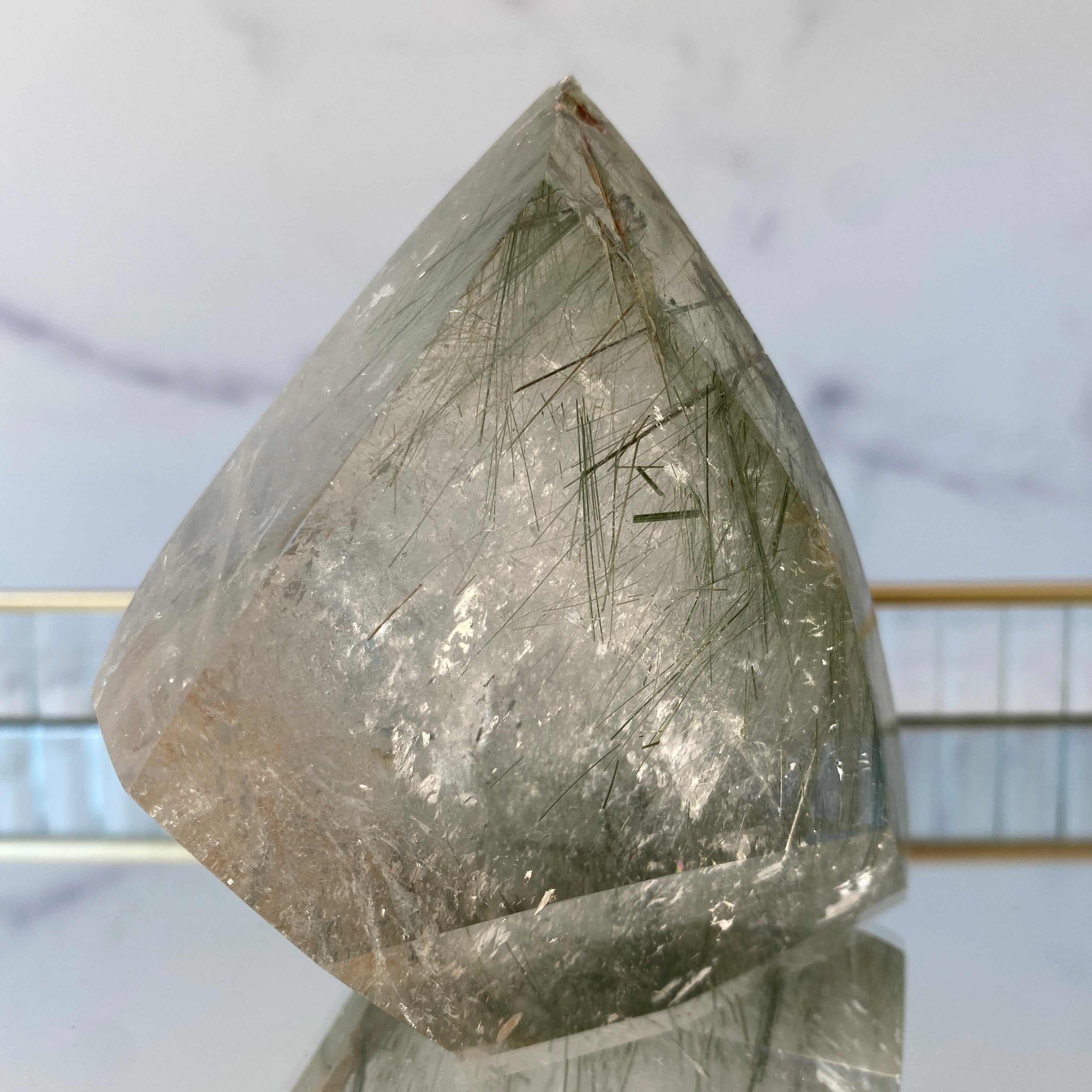 Aktinolith in Quarz Freiform