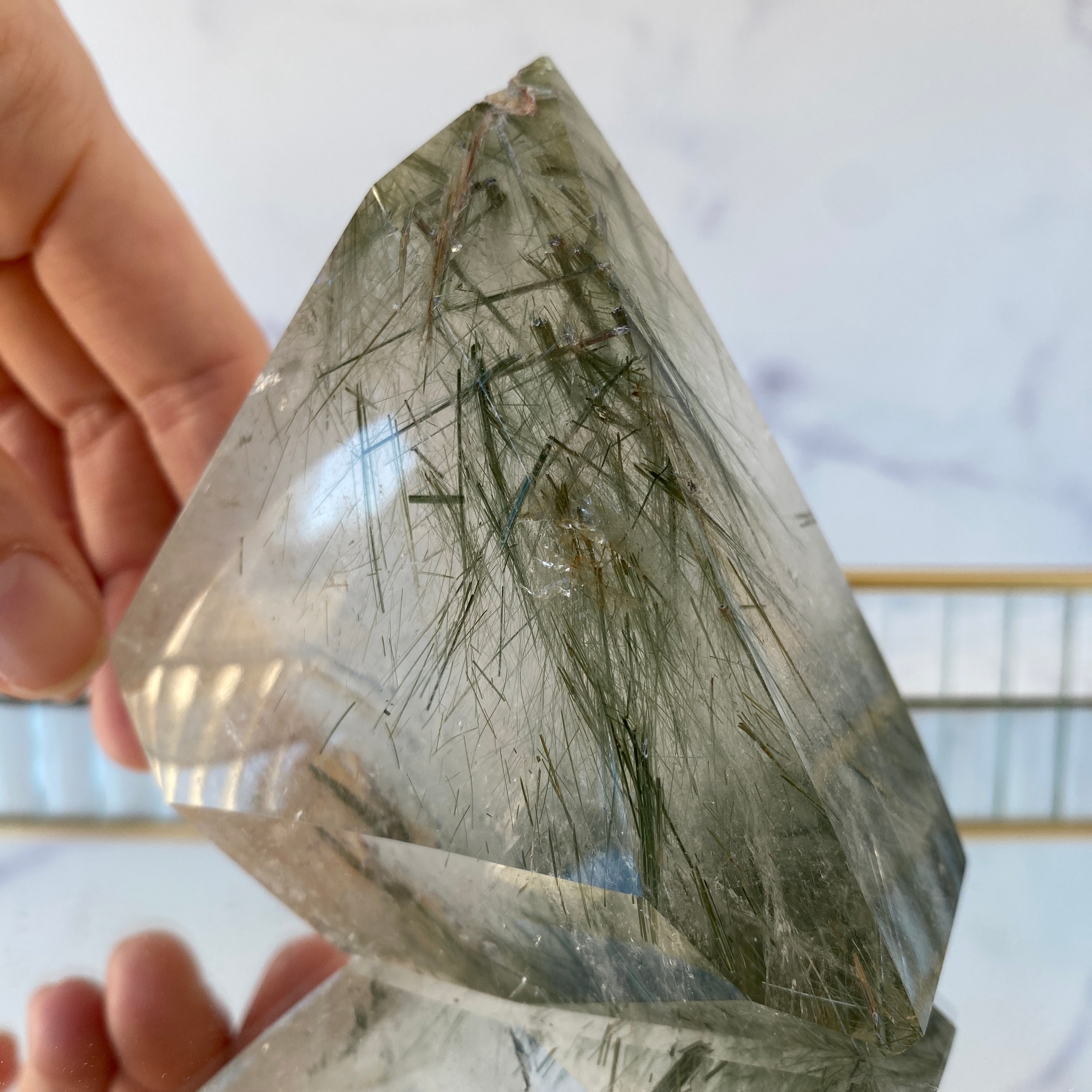 Aktinolith in Quarz Freiform