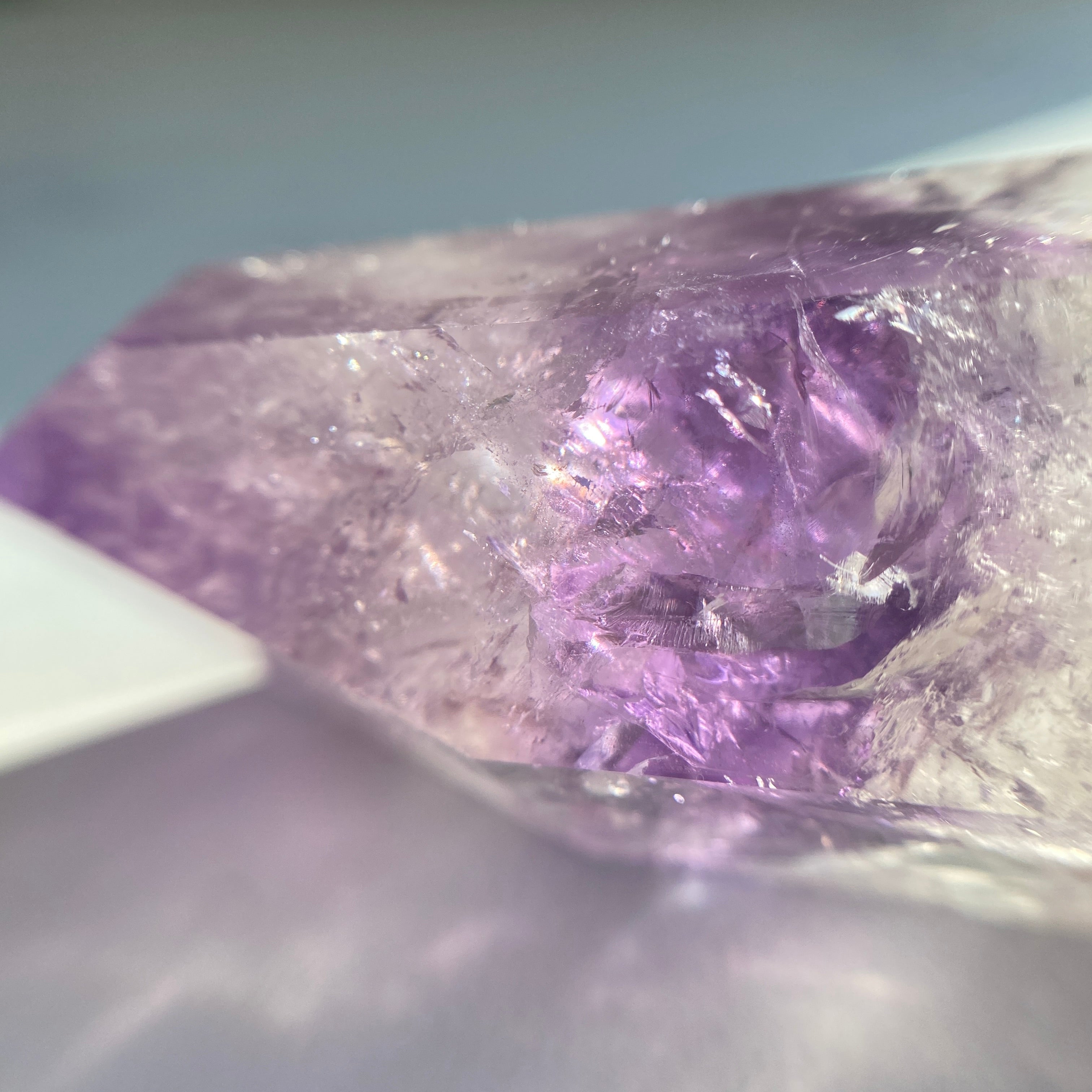Großer Amethyst mit Phantomen Doppelender