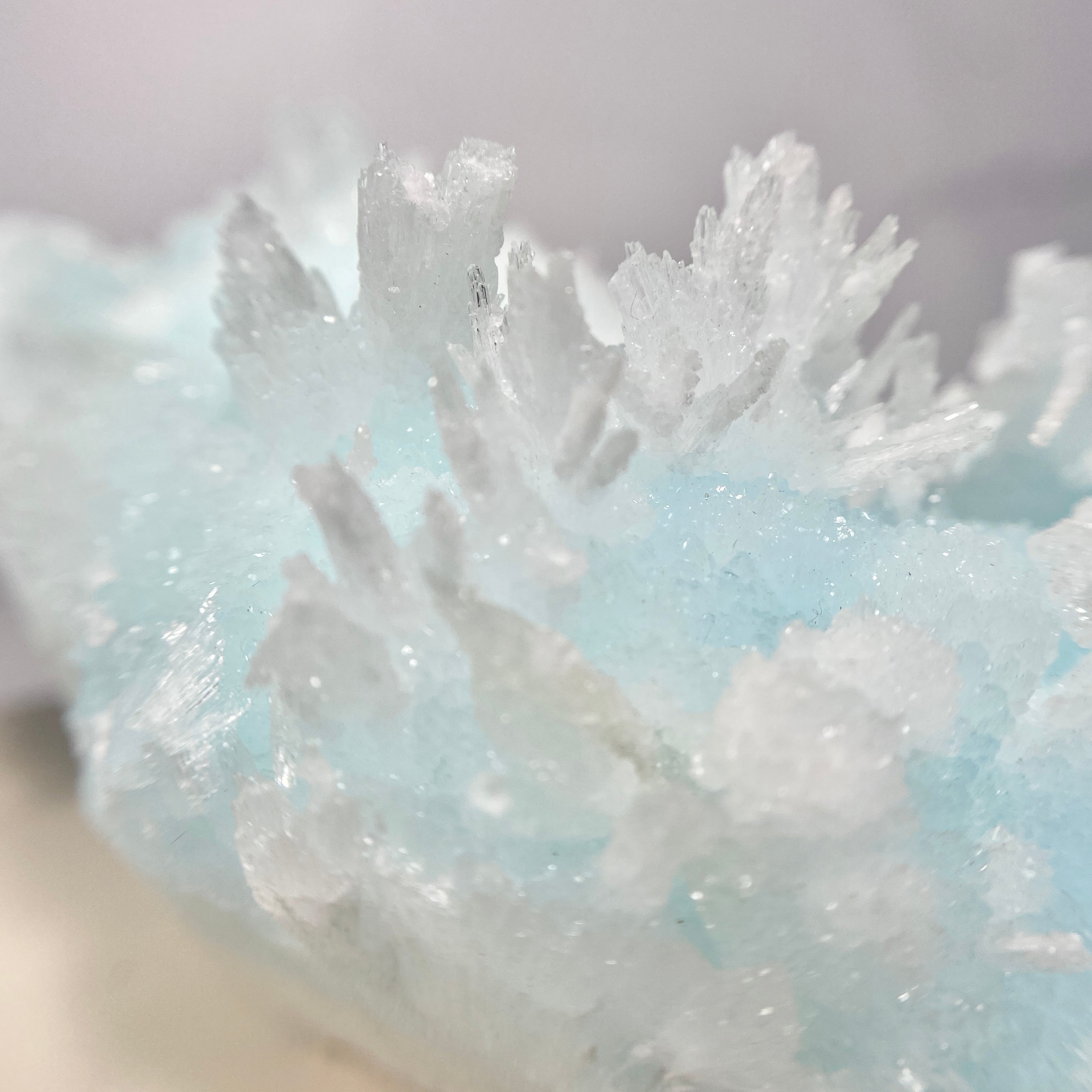 blauer Aragonit in Museumsqualität