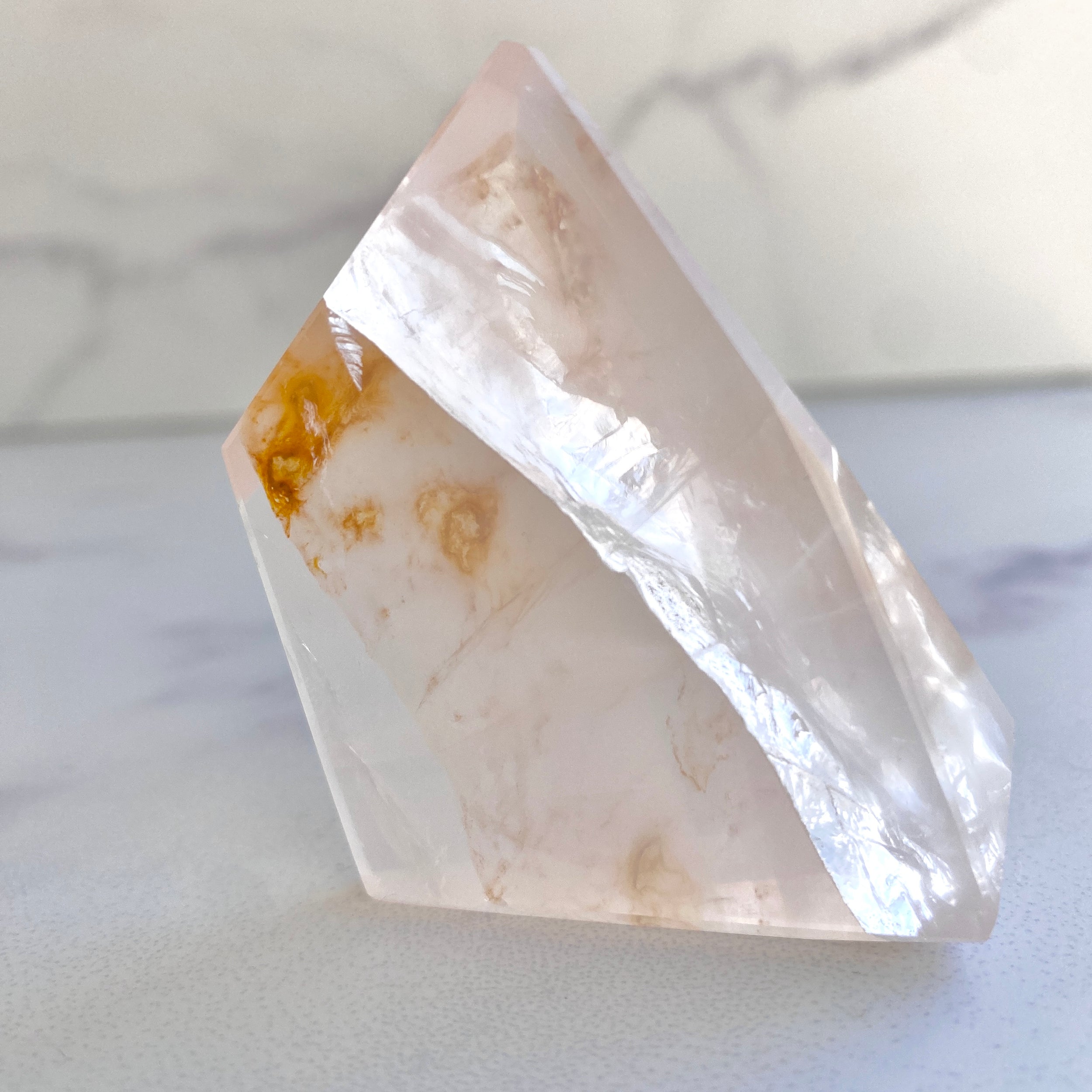 Hämatit in Quarz Freiform