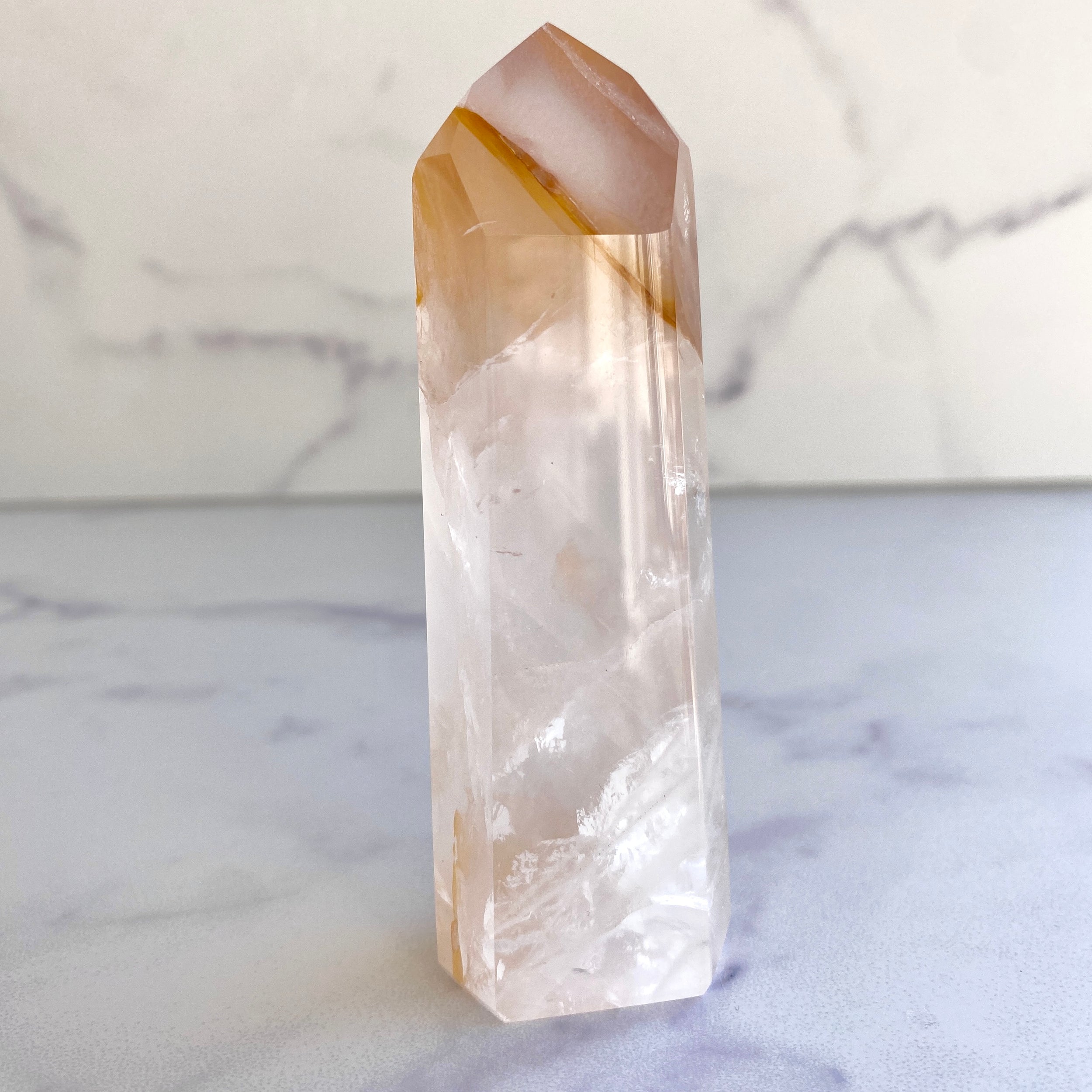 klarer Hämatoid Quarz Obelisk