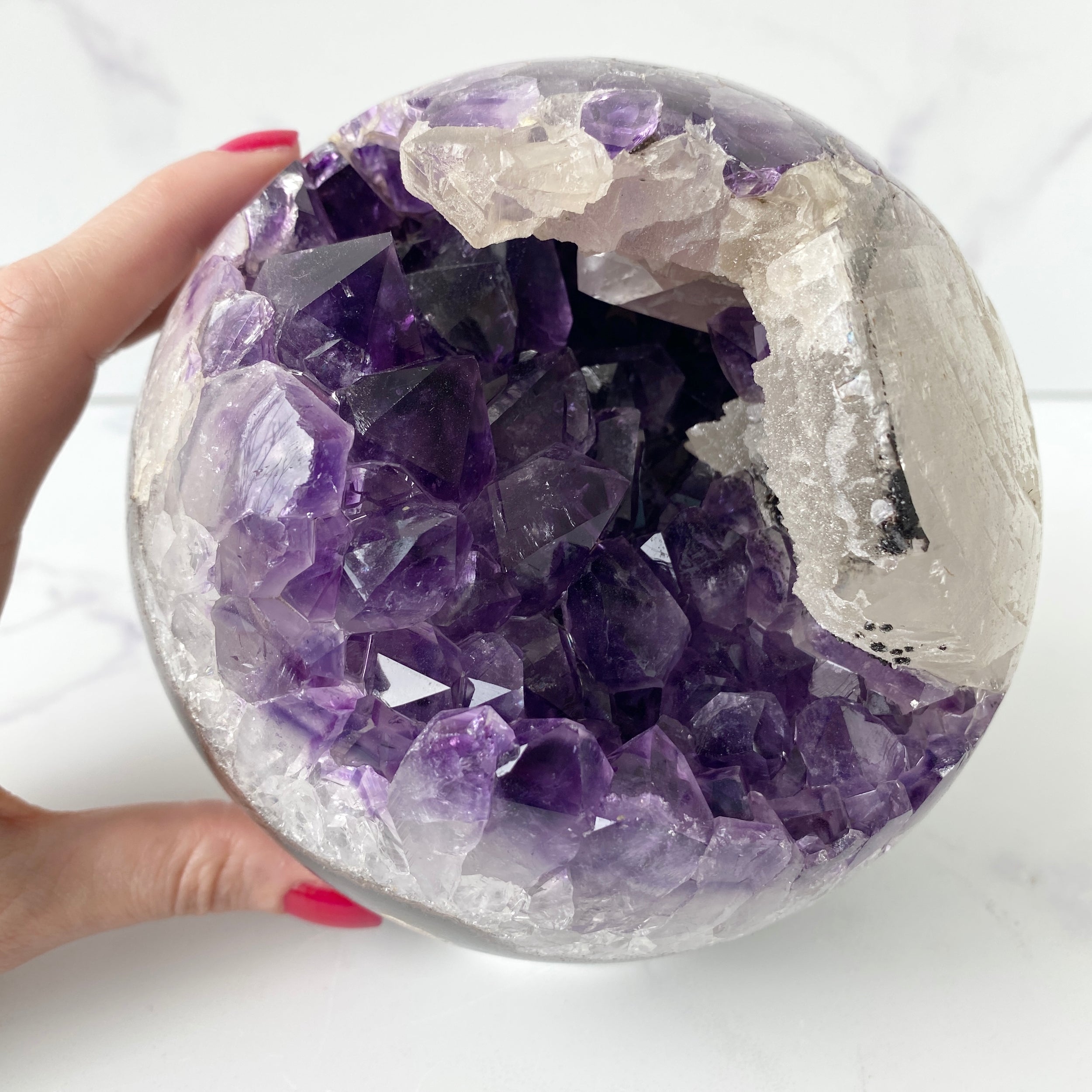 Große 13,5 cm sugar Calcit Amethyst Kugel, beleuchtbar
