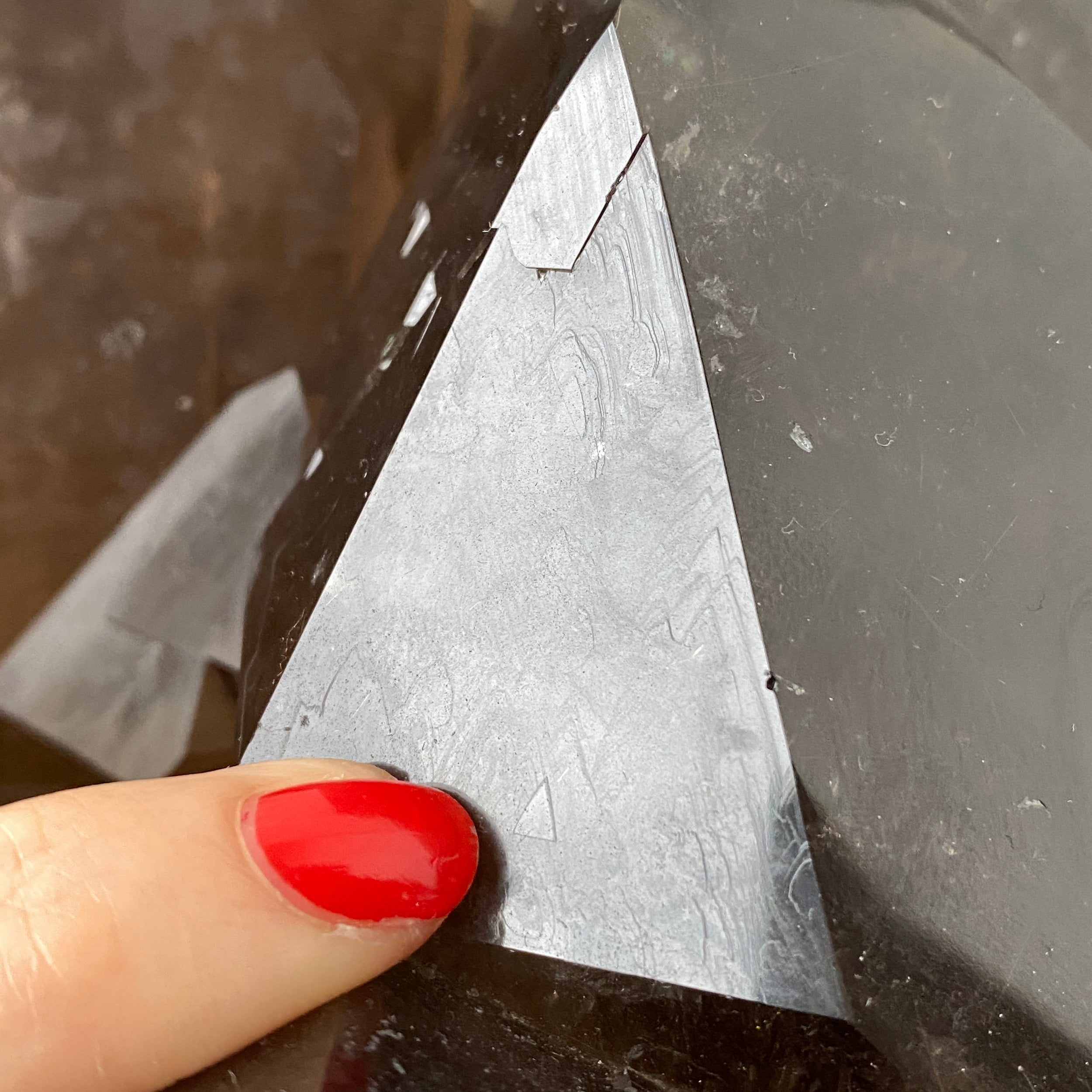 trigonal barcodes auf Rauchquarz Cluster
