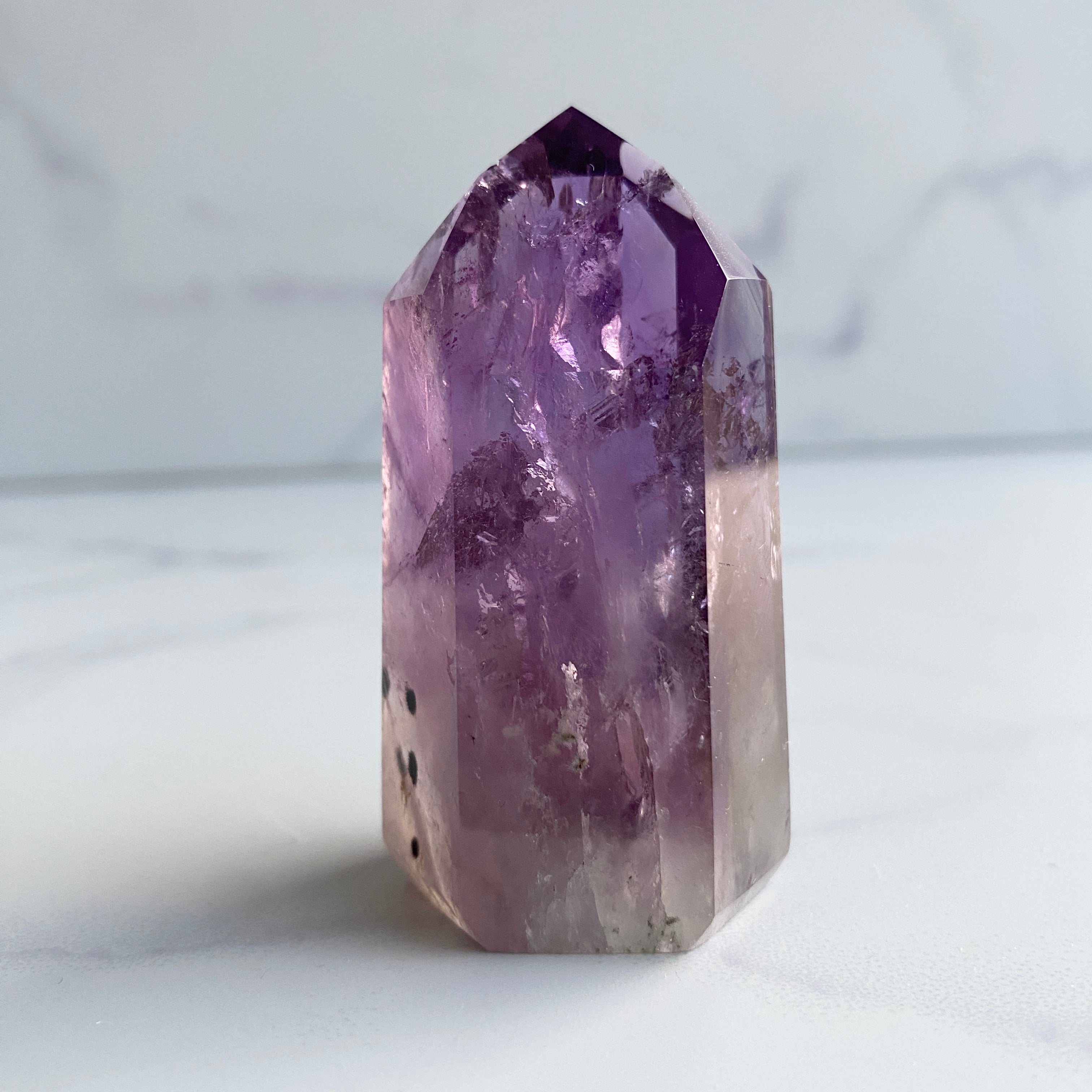 Amethyst Turm mit Hollandit