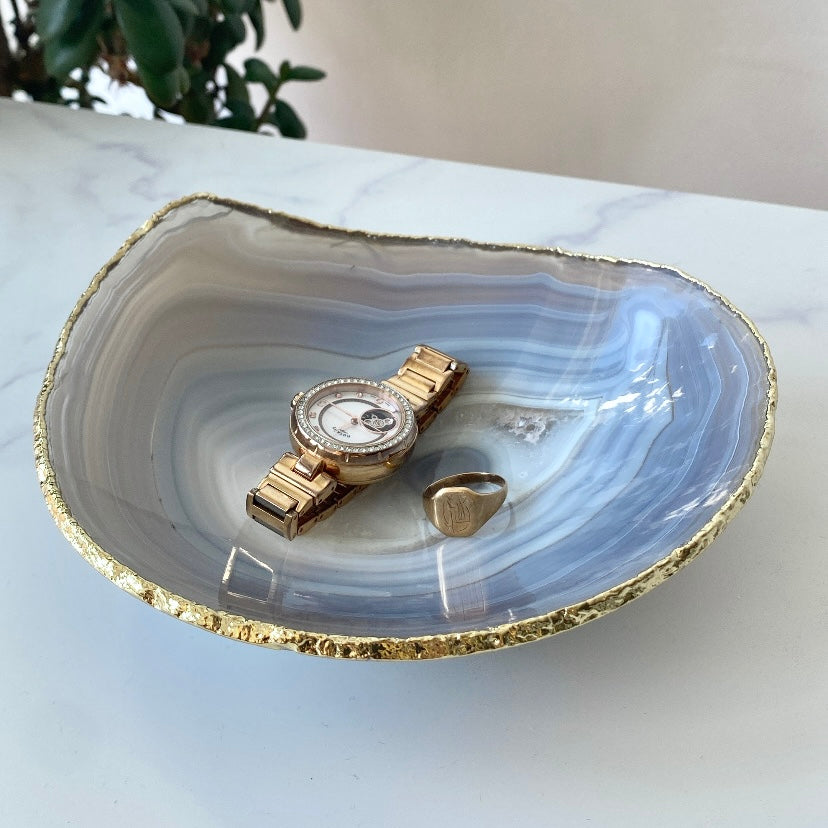 große Edelsteinschale aus Achat