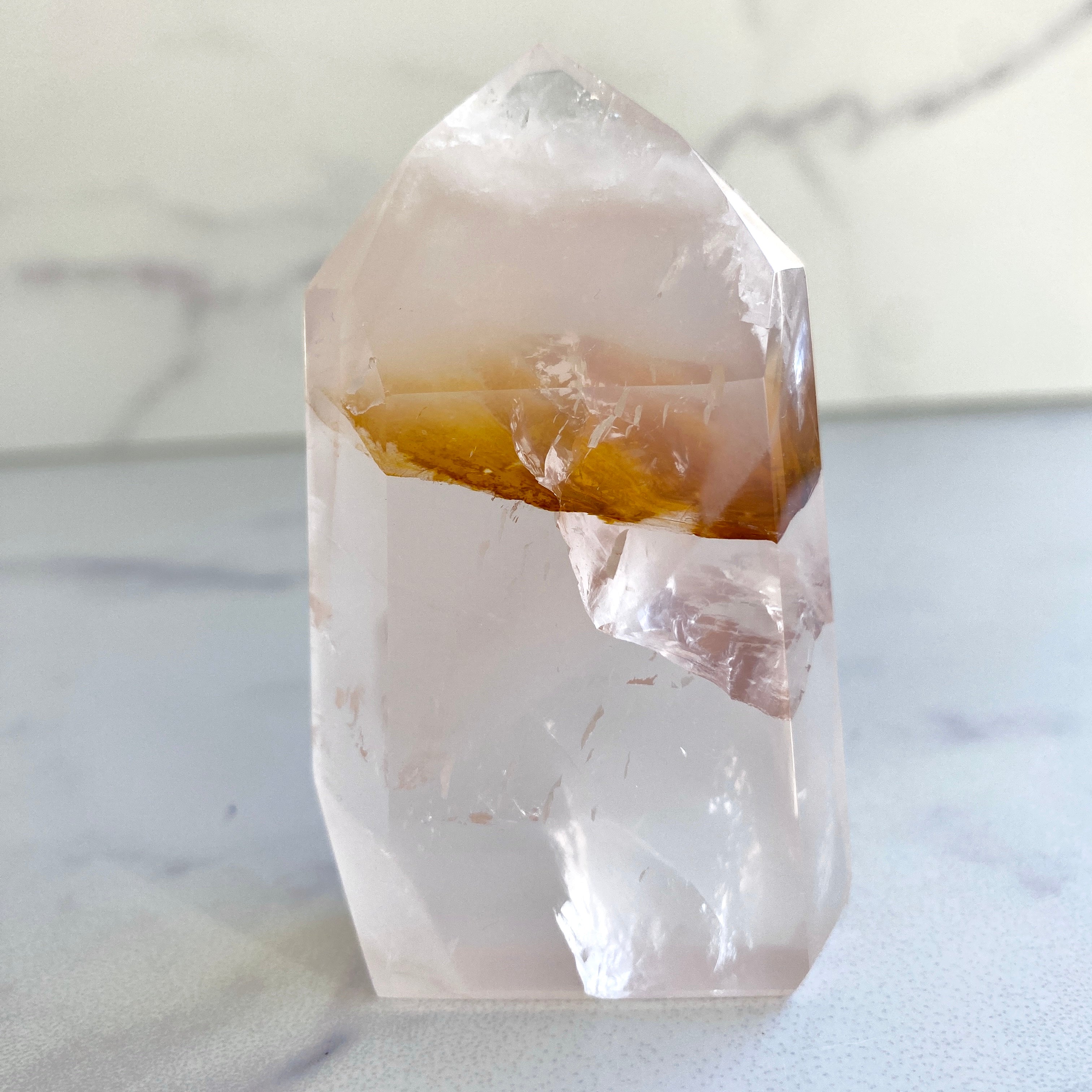 Golden Healer Turm mit Rosenquarz Mix