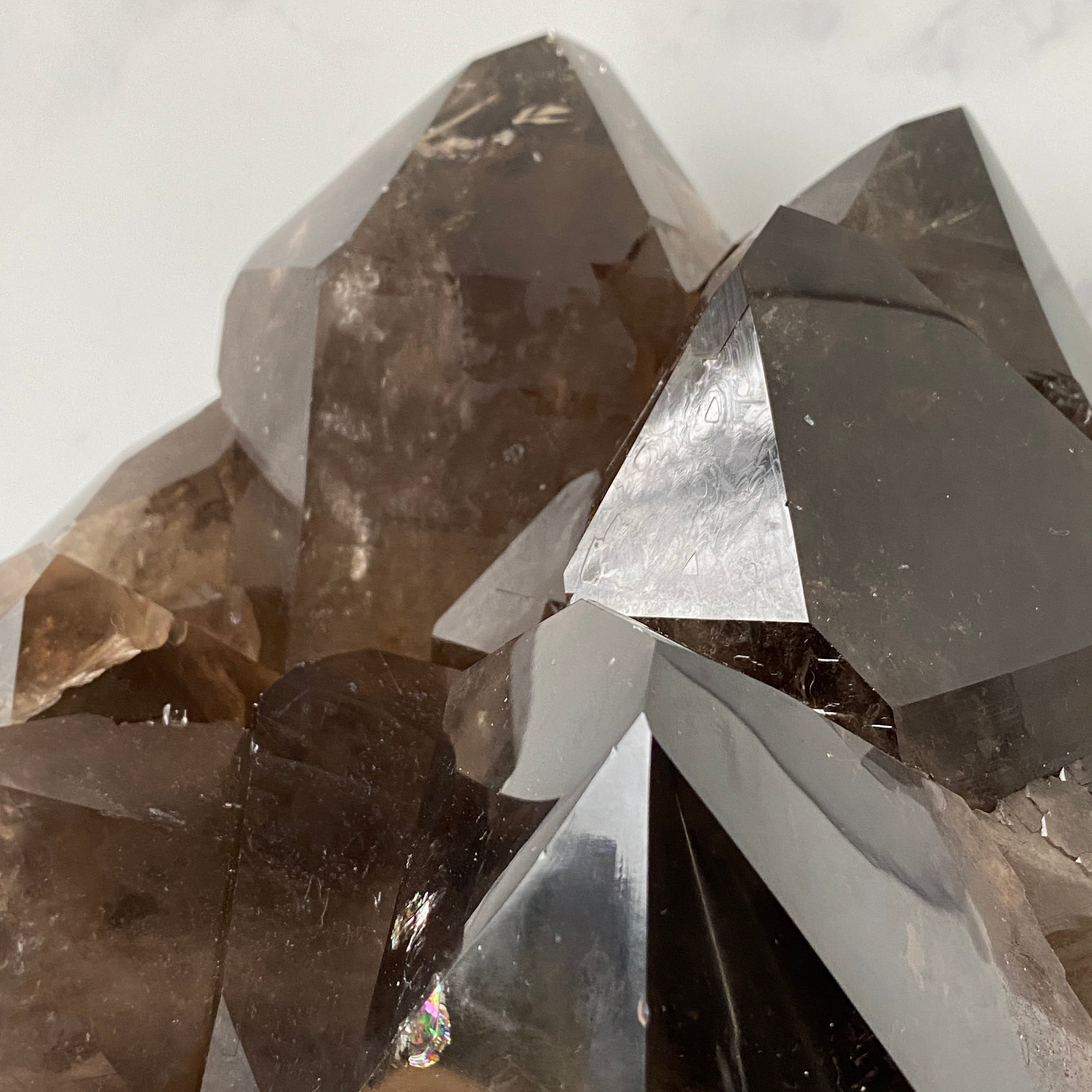 Rauchquarz Cluster dunkelbraun