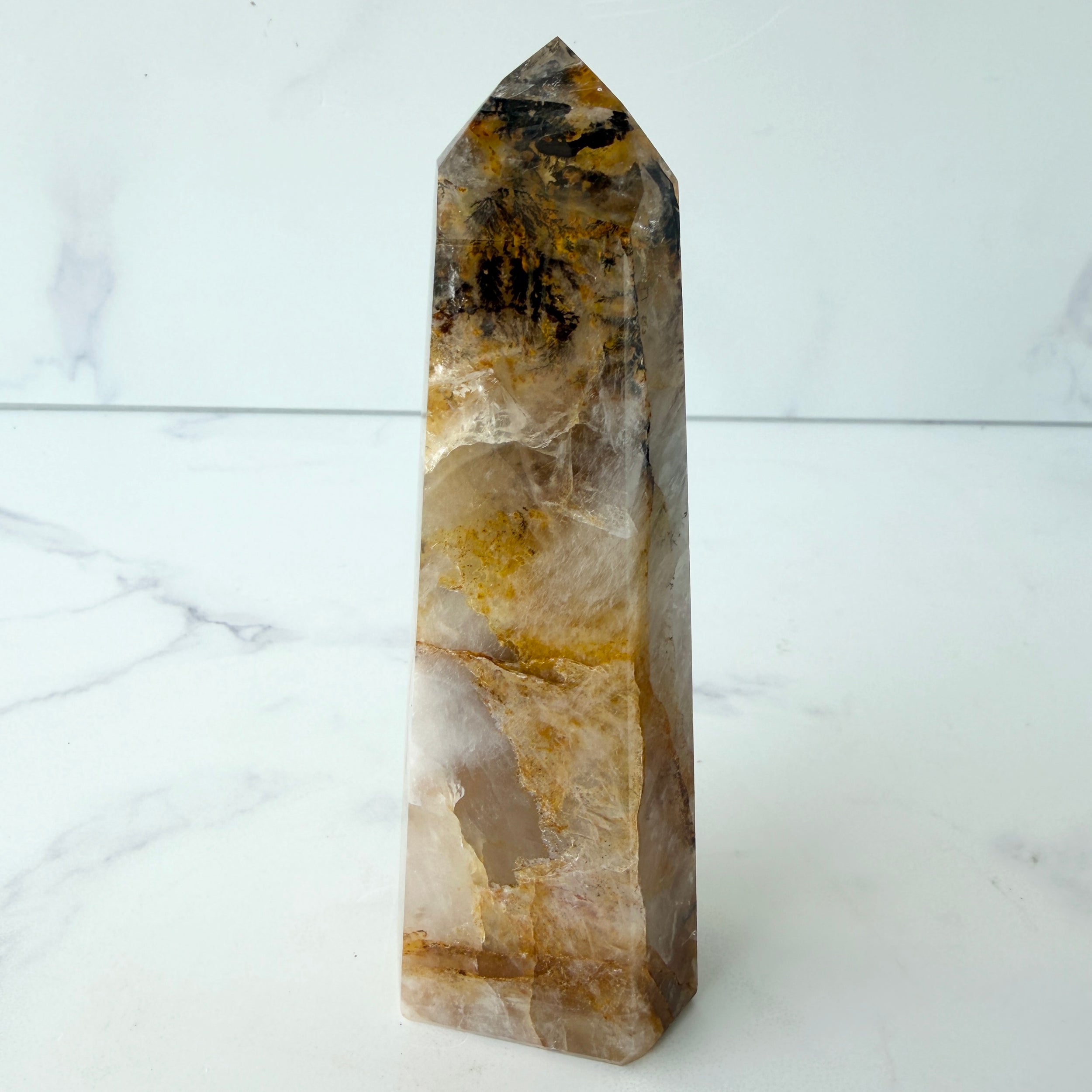 Hoher Golden Healer Obelisk mit Dendriten, Einzelstück