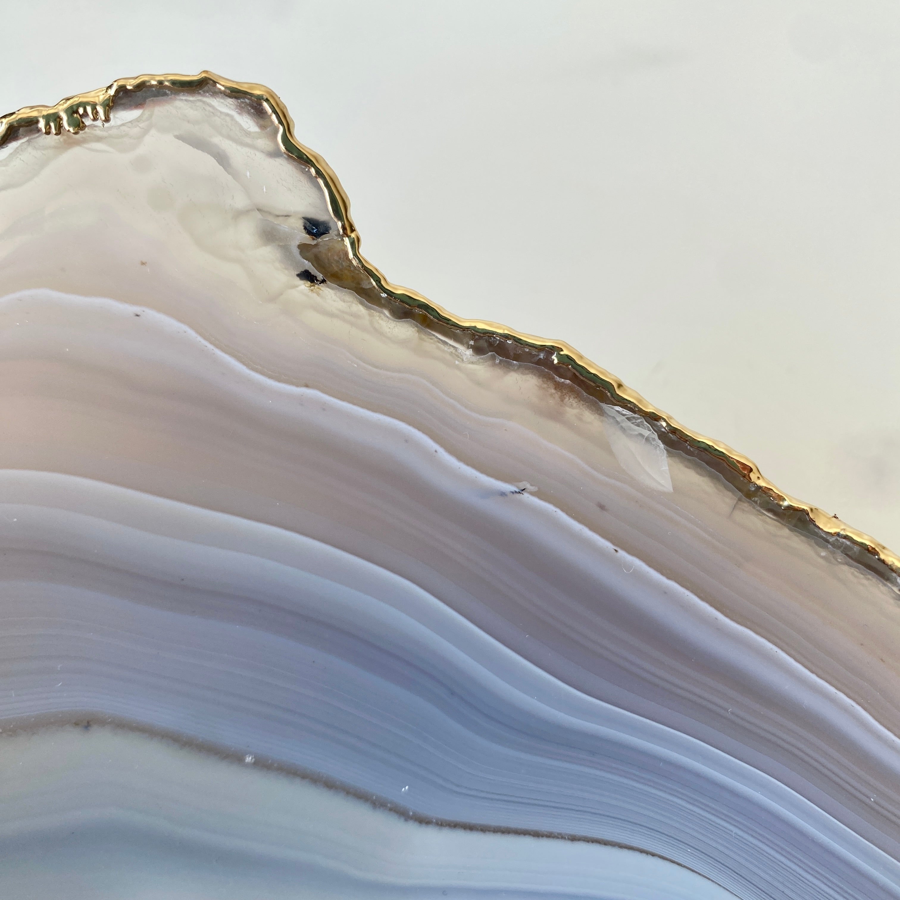 vergoldete Dekoschale aus Achat