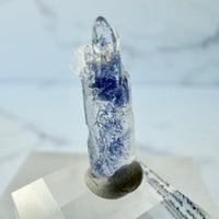 Dumortierit Quarz mit viel Blau kaufen