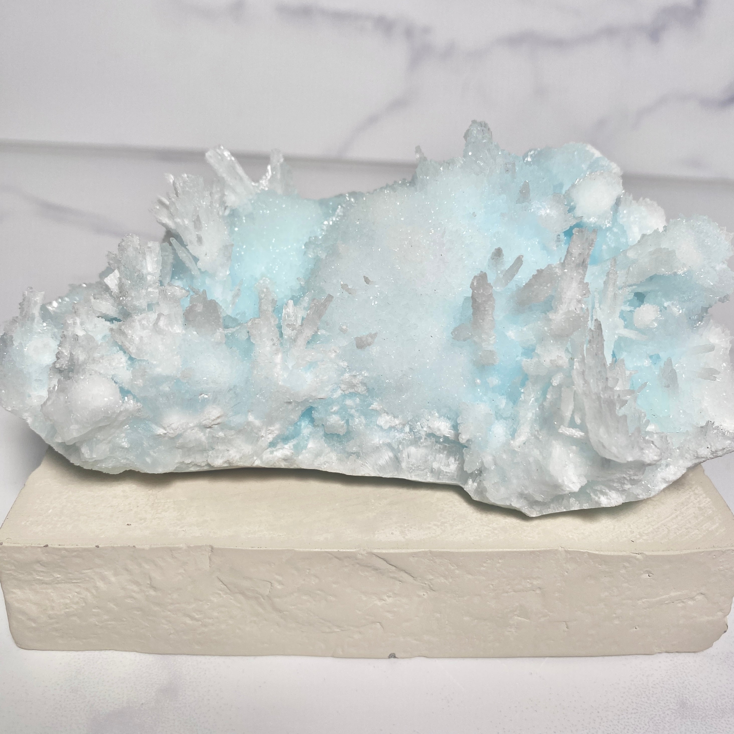 blauer Aragonit aus Yunnan in China