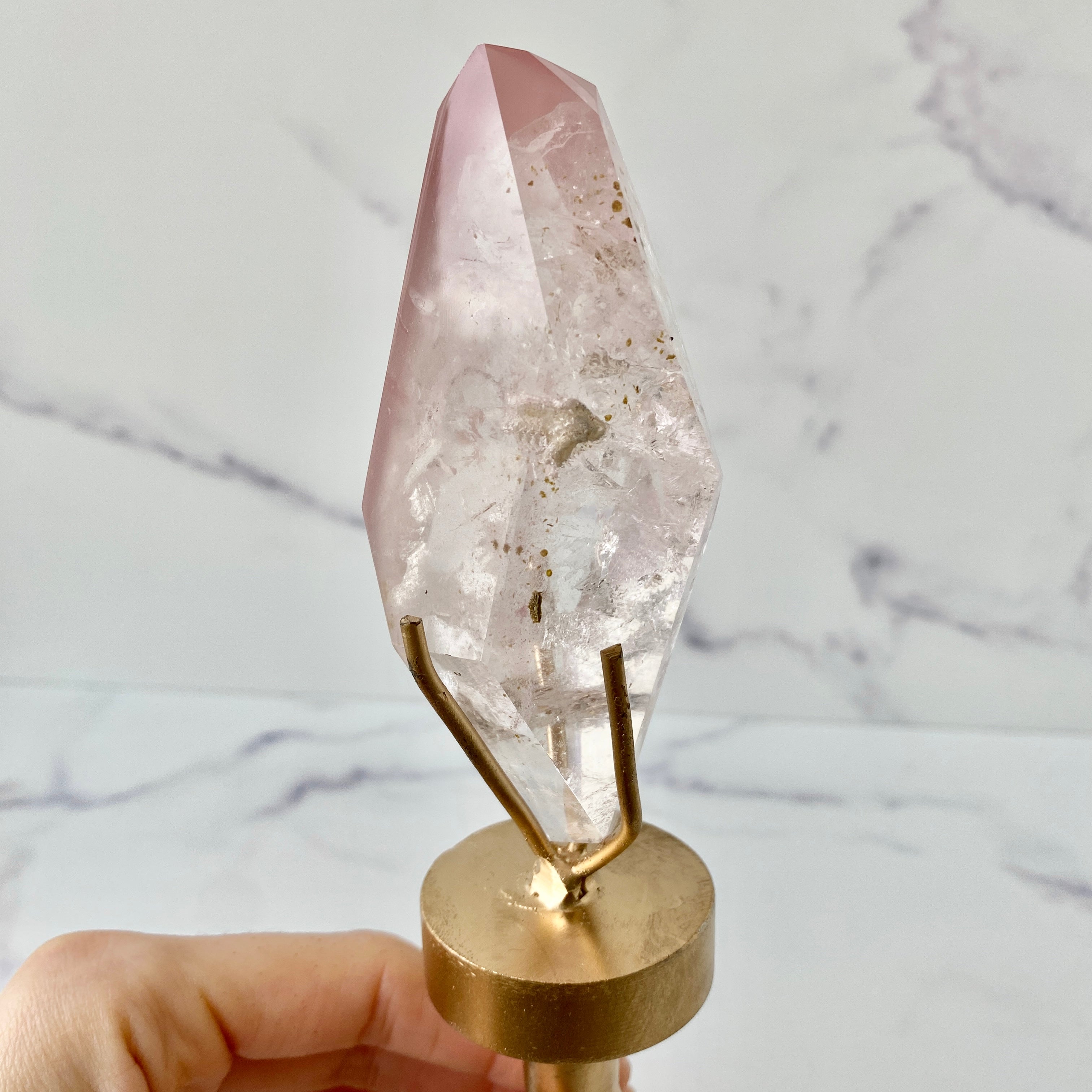 Pink Lithium auf Ständer