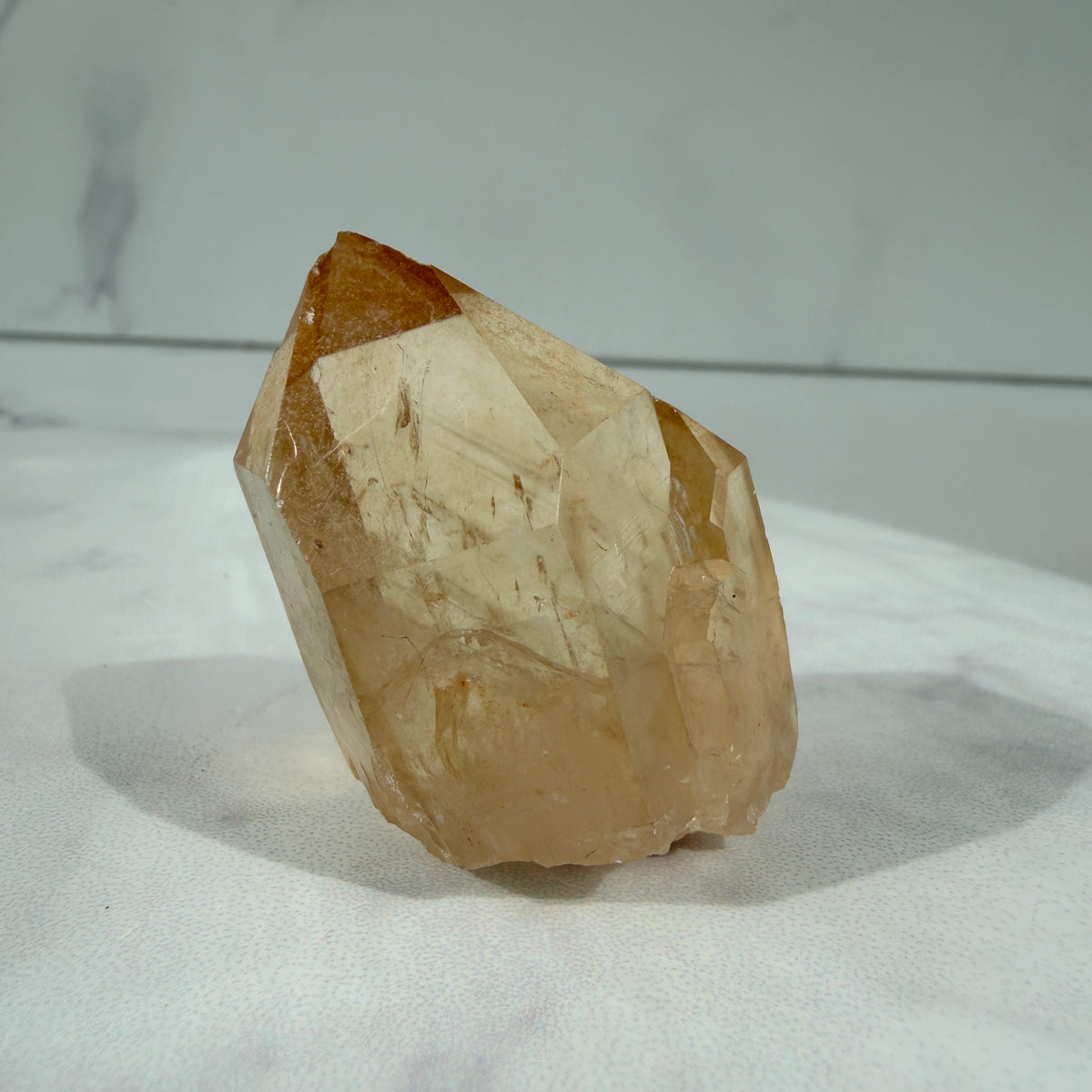 Kundalini Citrin, selbststehend, Einzelstück, Naturspitze