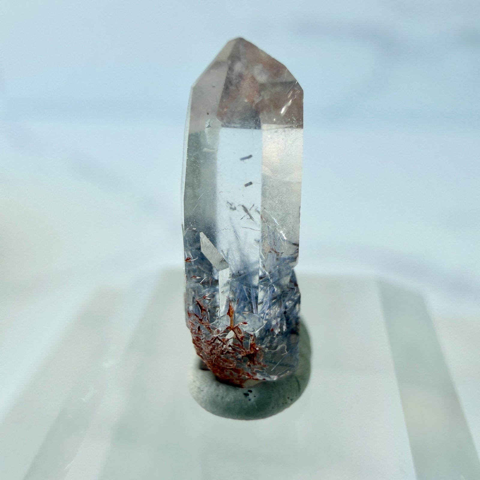 Dumortierit in Quarz, Dumortieritquarz Spitze, Einzelstück