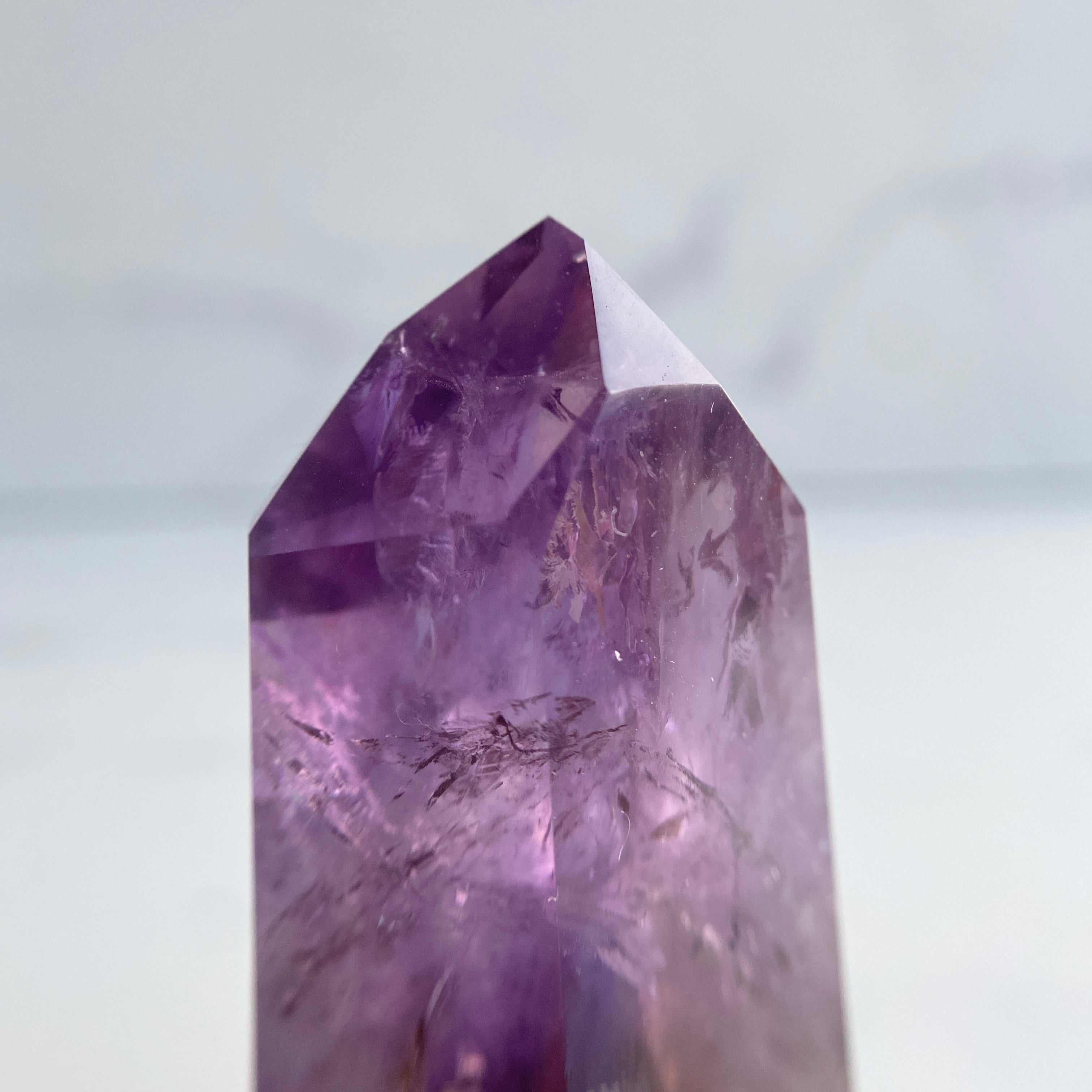 Amethyst Turm mit Hollandit