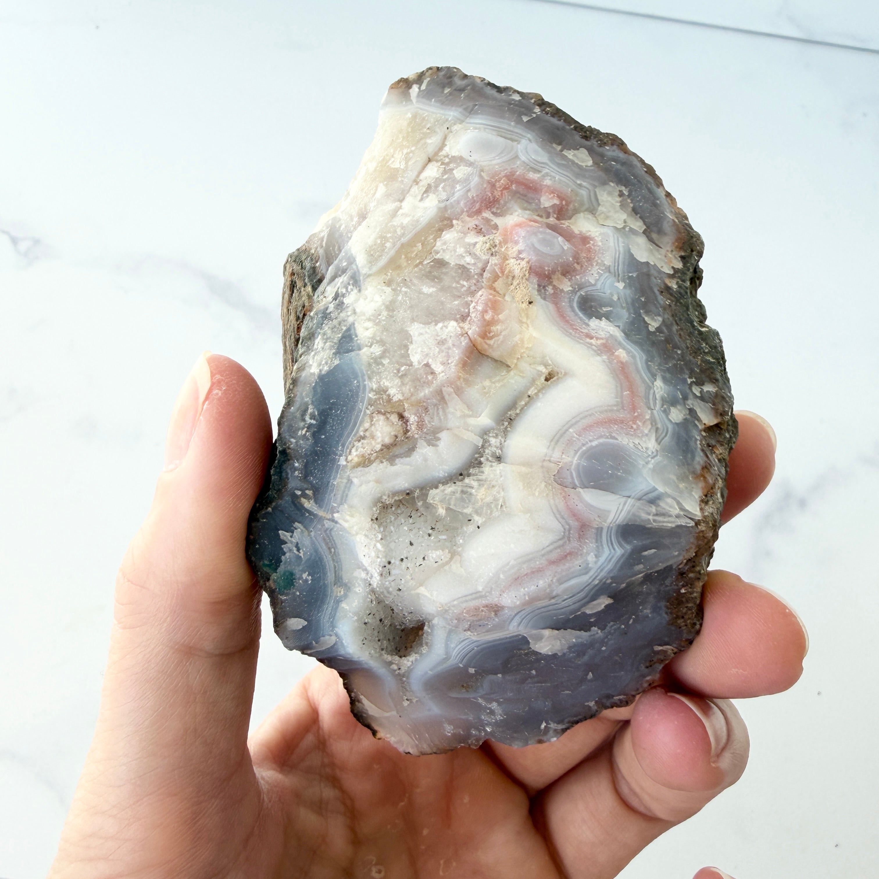 Achat Geode mit Calcit und Quarzdrusen, Achat Anschnitt aus Sidi Rahal, Marokko