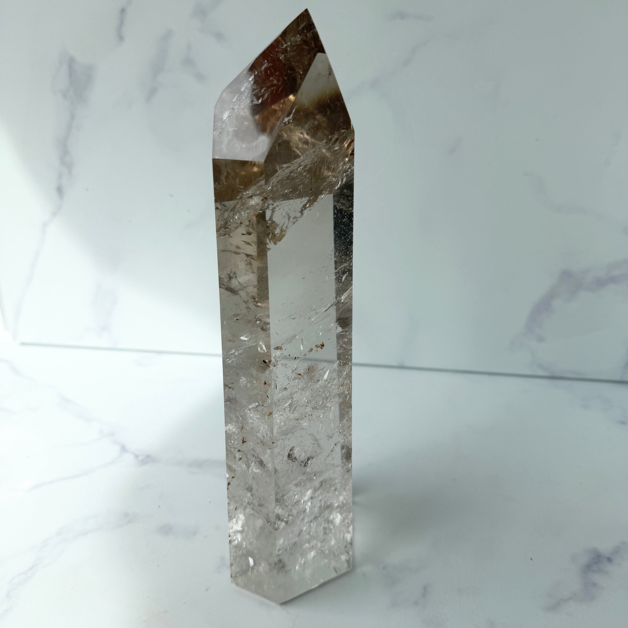 Exklusiver XL sehr klarer und heller Rauchquarz Turm, 28 cm hoch, Einzelstück
