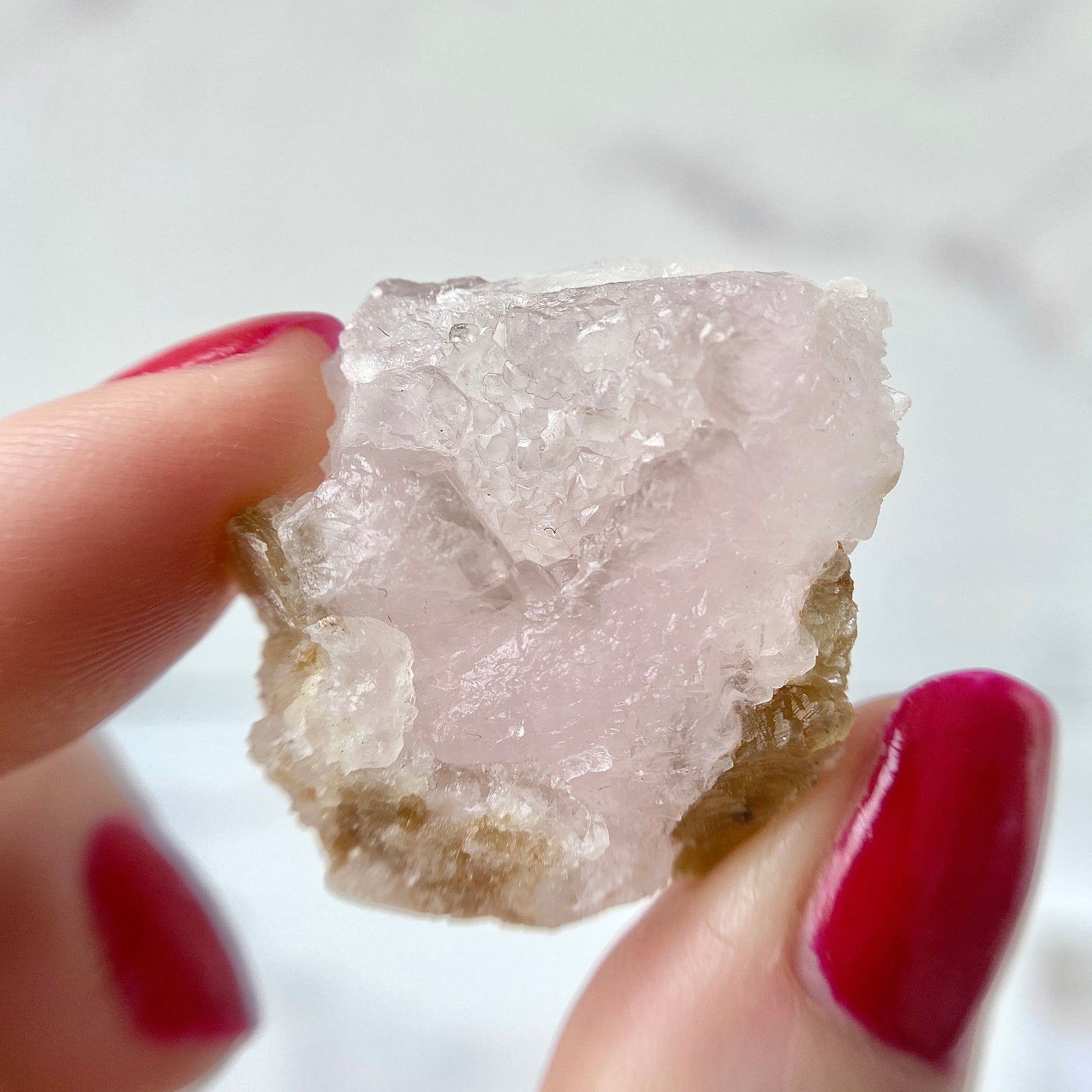 Canga Rosa (Rosaquarz) mit Glimmer
