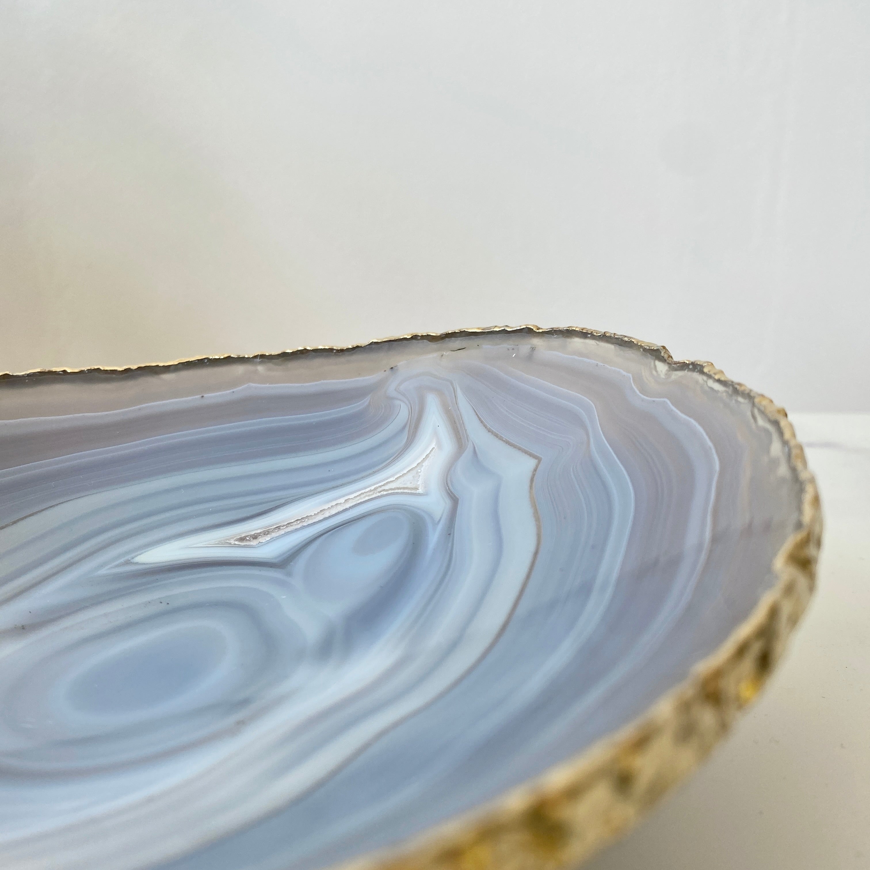 Achat Schale mit Goldrand