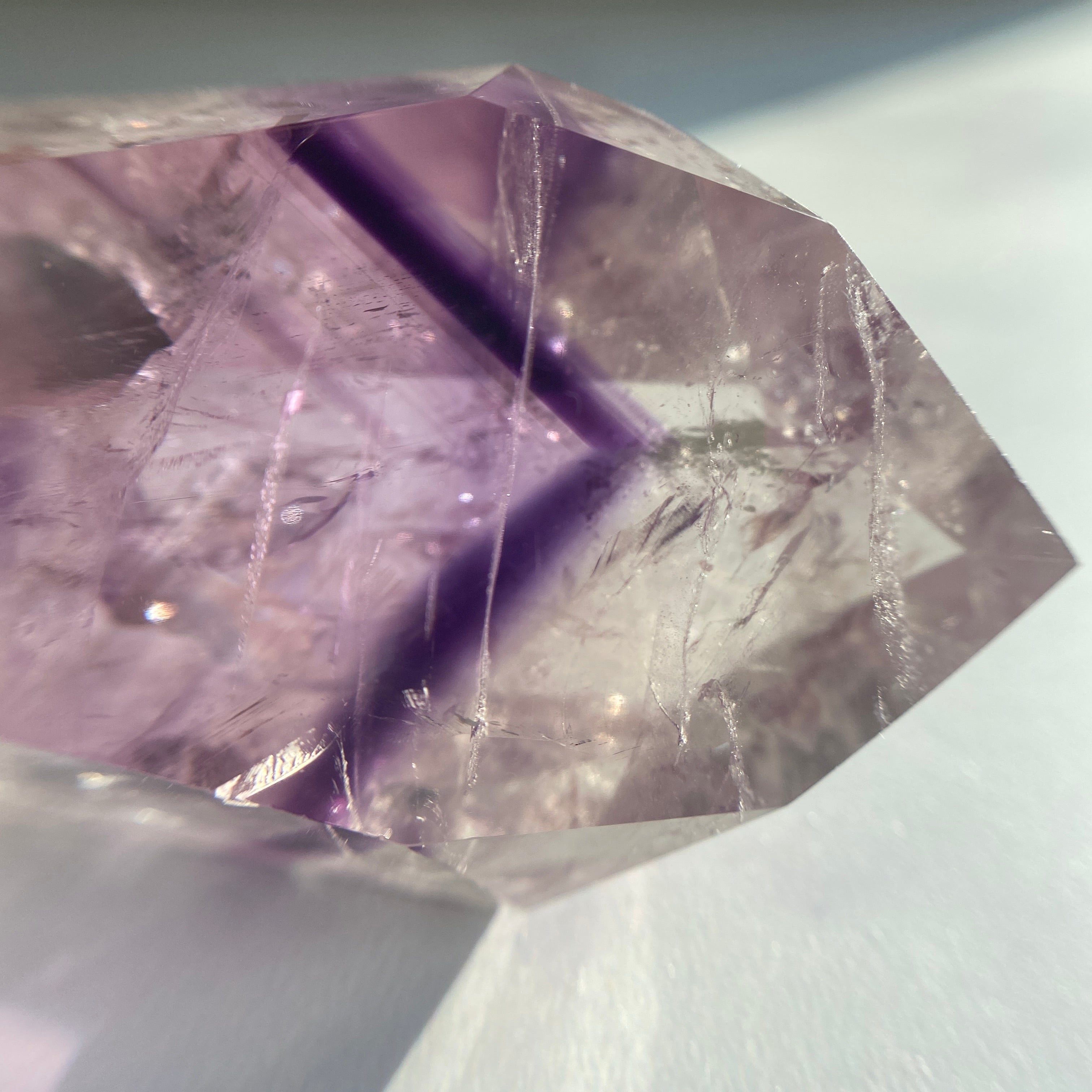Großer Amethyst mit Phantomen Doppelender