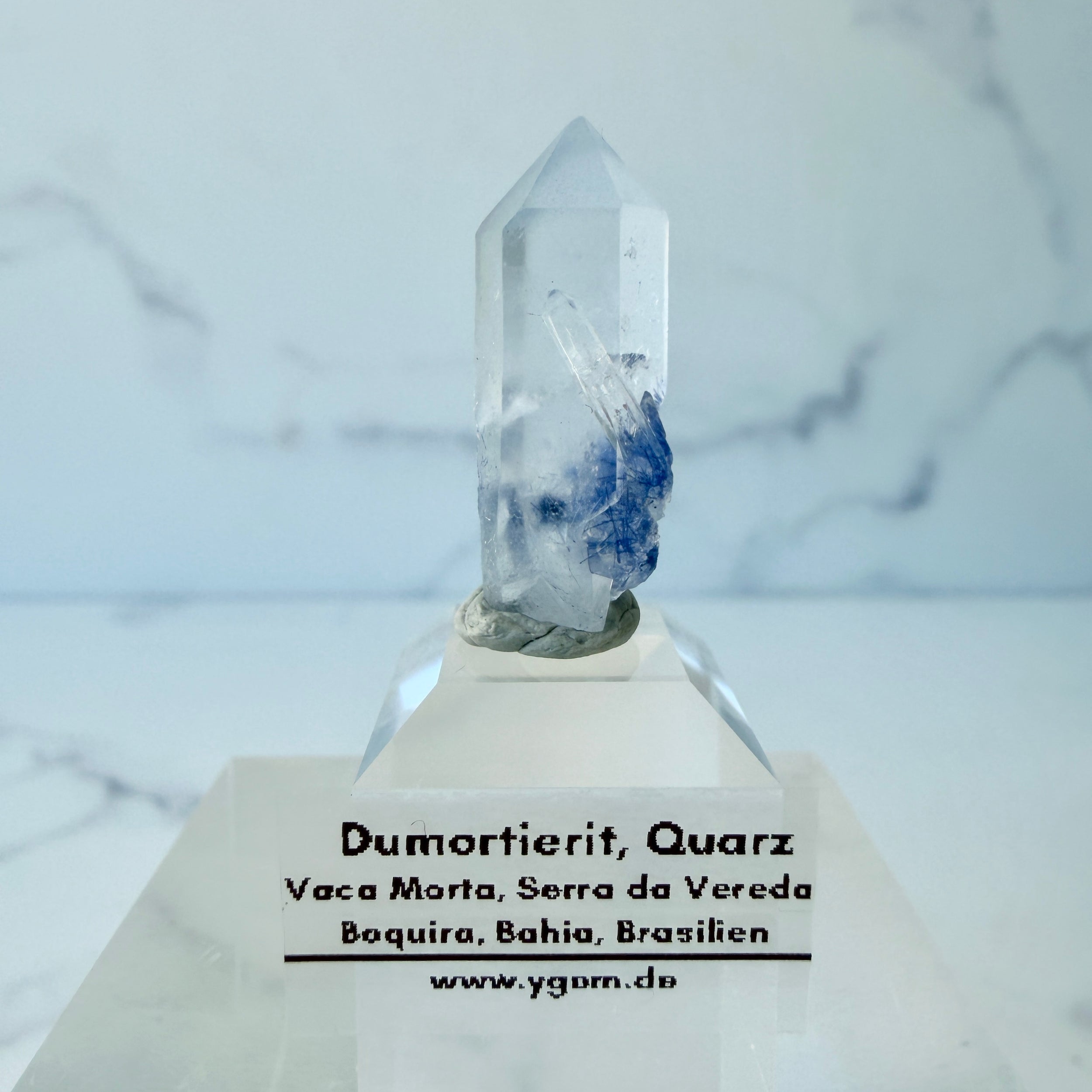 Dumortierit in Quarz, Dumortieritquarz Spitze, Einzelstück
