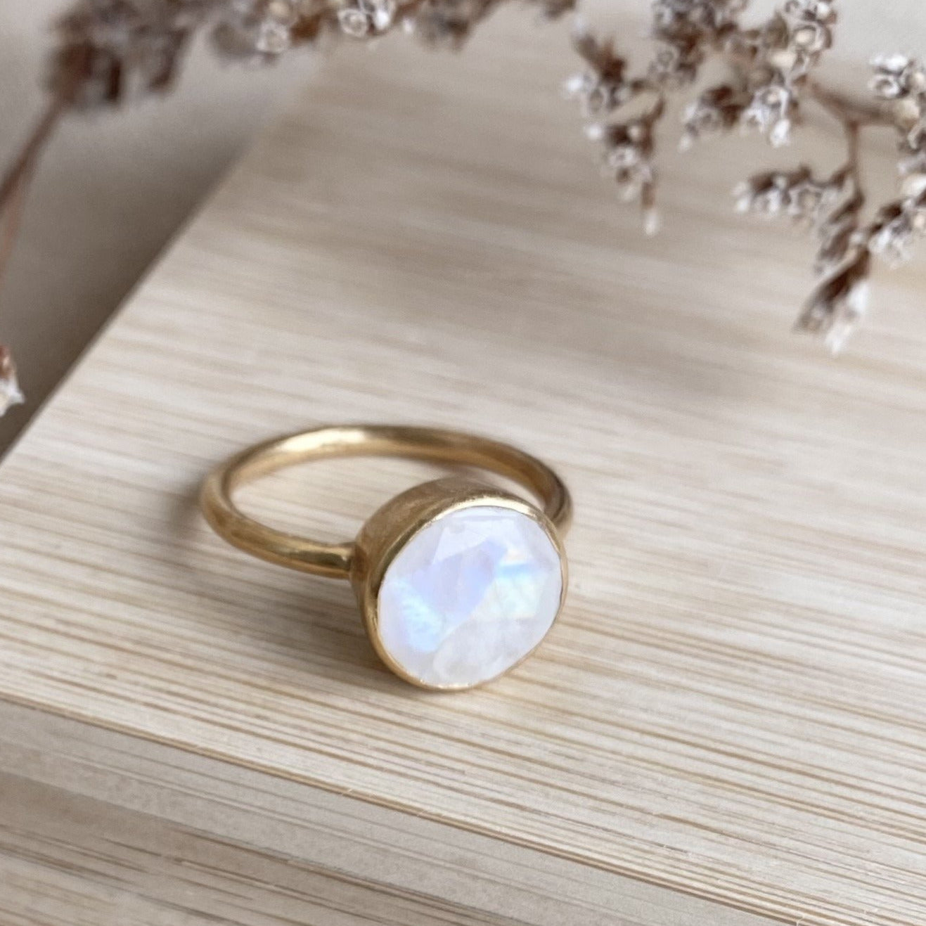 Mondstein Ring MAGIC MOON - CIRLCE | 925 Sterling Silber