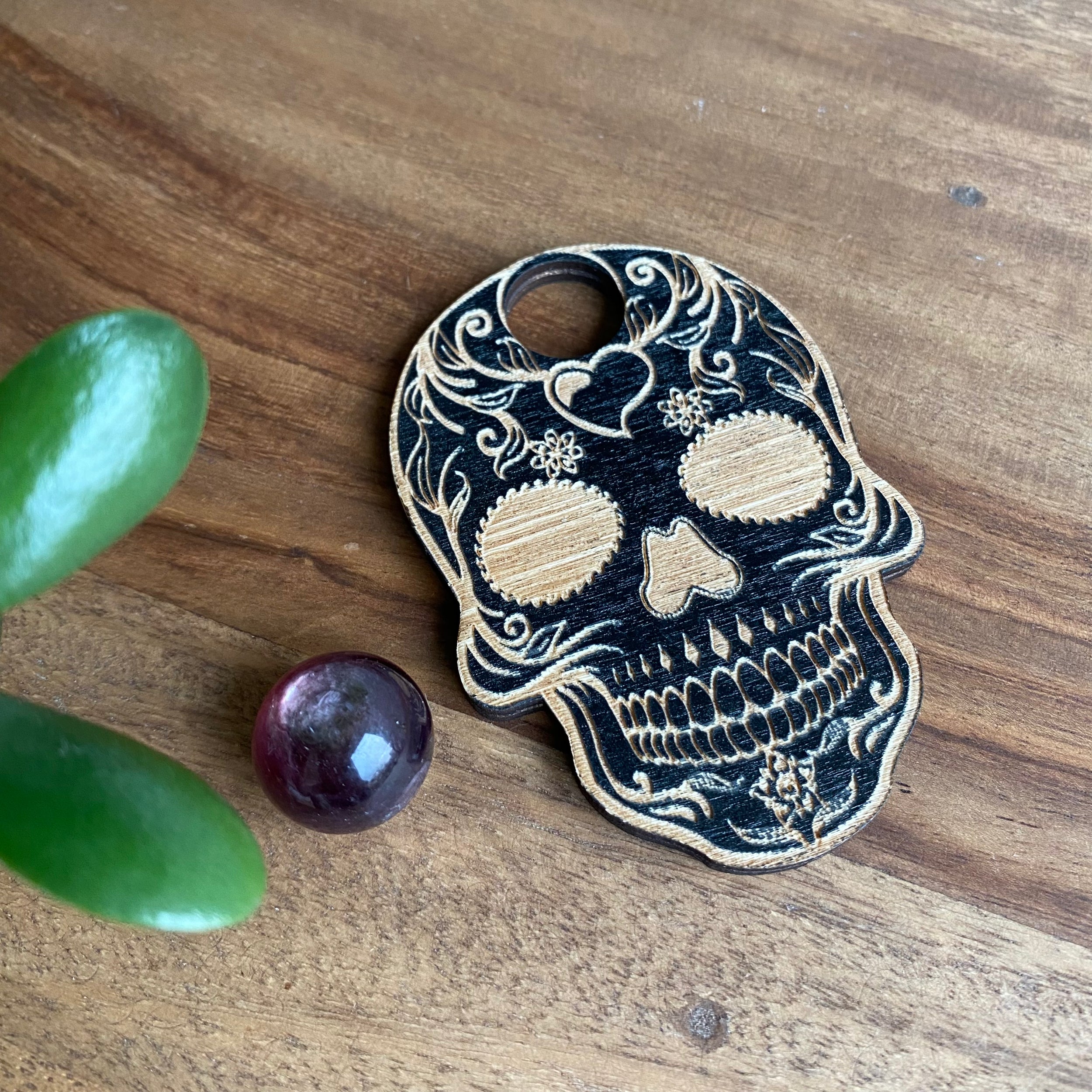 Sphere Stand Totenkopf - Abbildung