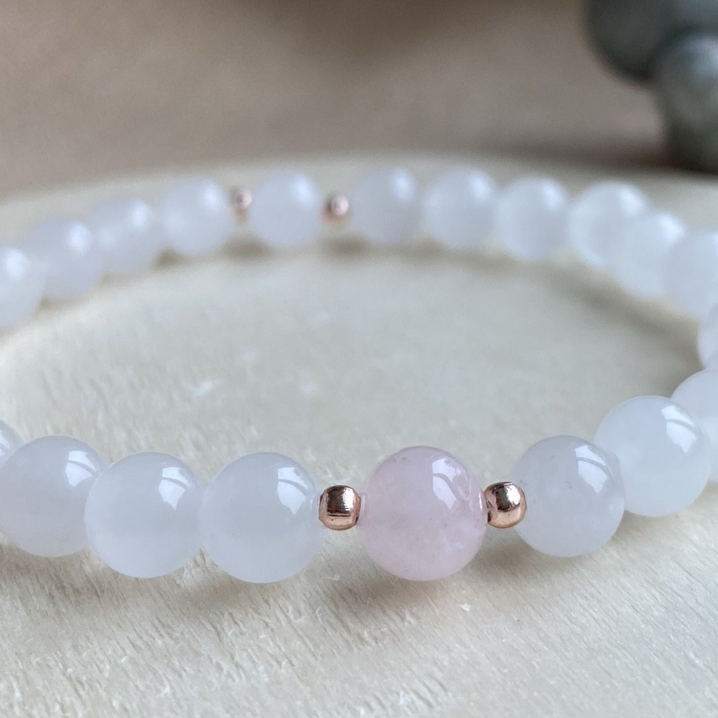 HARMONY Armband | ROSENQUARZ & JADE - Produktfoto YGOM
