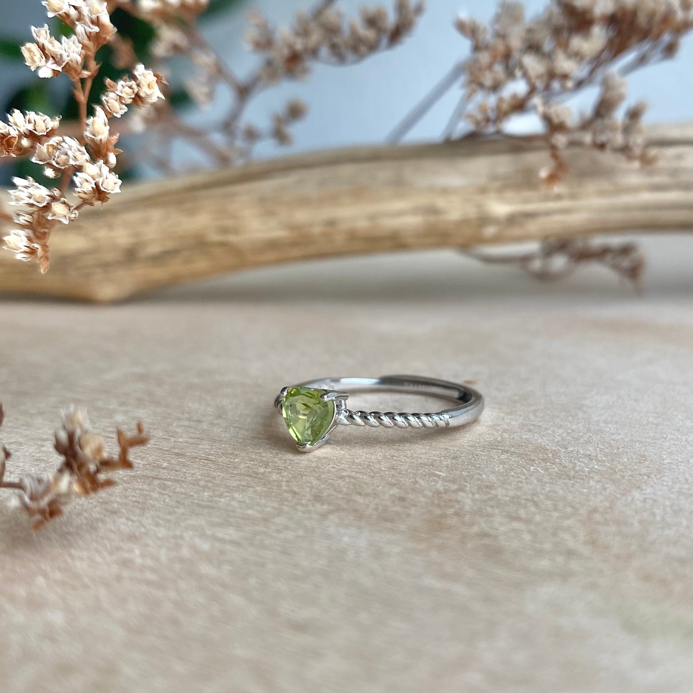 Peridot Herz Ring