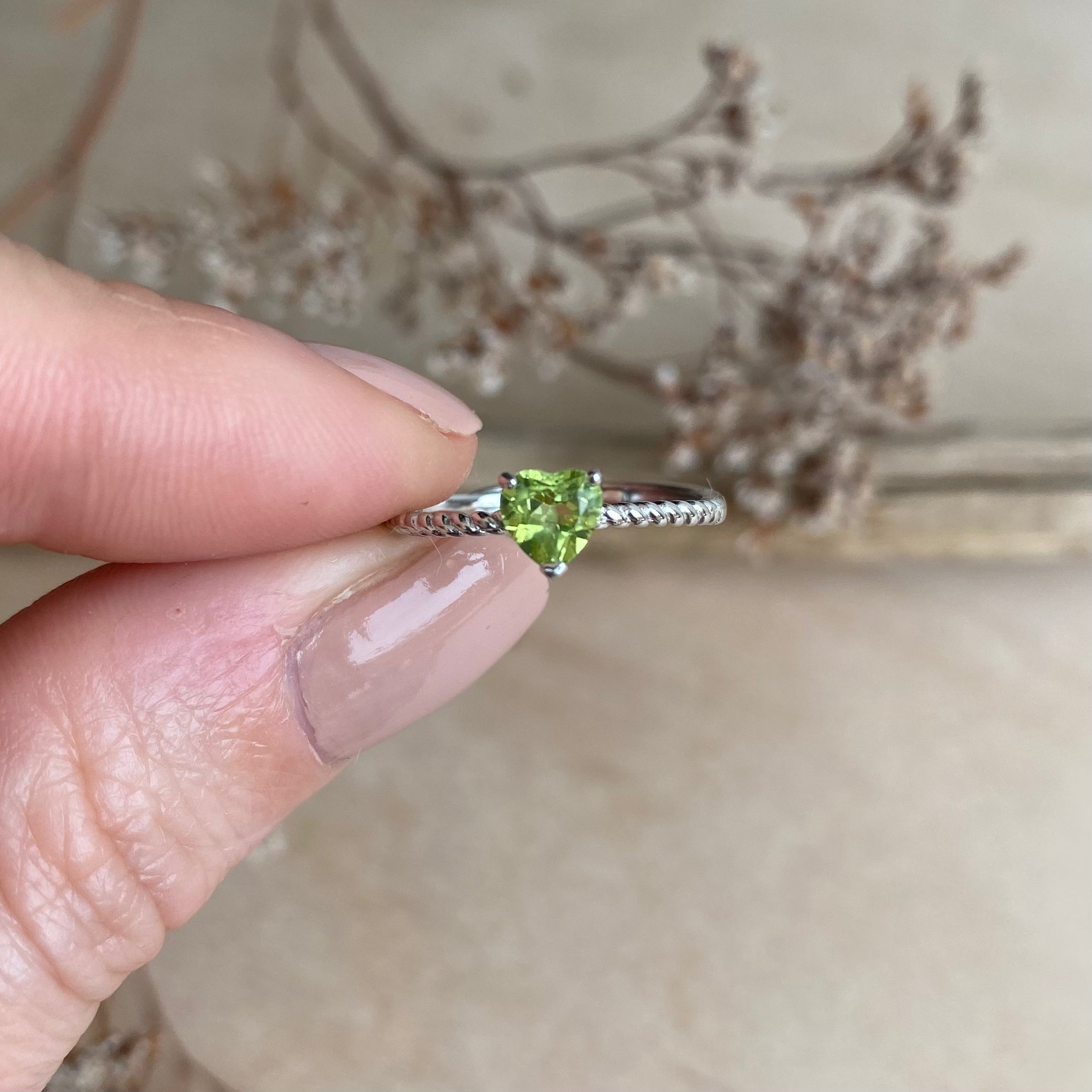 Peridot Herz Ring