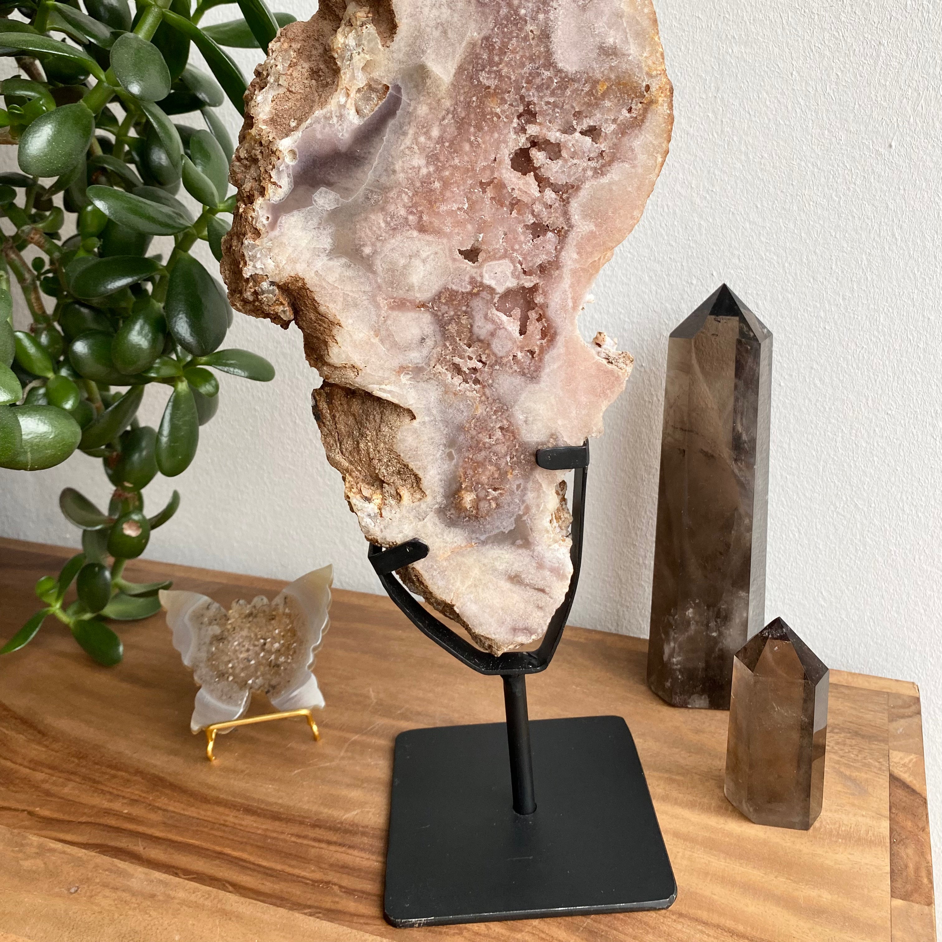 Pink Amethyst Slab auf Ständer - weitere Abbildung YGOM